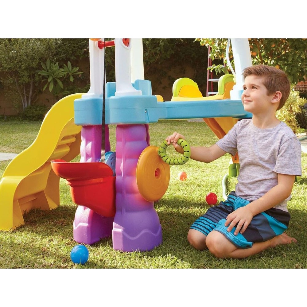 Little Tikes Veľké Detské Vodné Ihrisko Tumblin Tower so šmýkačkou, Ručným výťahom na Vodu, 2ks Vodné Delá + 25ks Loptičiek