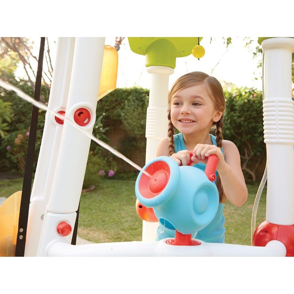 Little Tikes Veľké Detské Vodné Ihrisko Tumblin Tower so šmýkačkou, Ručným výťahom na Vodu, 2ks Vodné Delá + 25ks Loptičiek