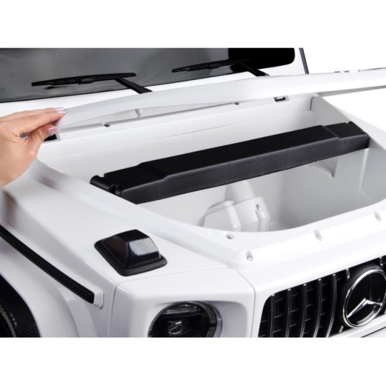JOKO Elektrické Autíčko Mercedes G 63 AMG Class 4x4 s LCD Displejom, DVOJMIESTNE kožené sedadlo, Nosnosť 80kg, FM rádio, biele
