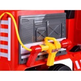 JOKO Elektrické autíčko Hasičské Auto so Striekajúcou vodou, Elektrické ovládanie rebríka + Elektrické striekanie vody, kožené s