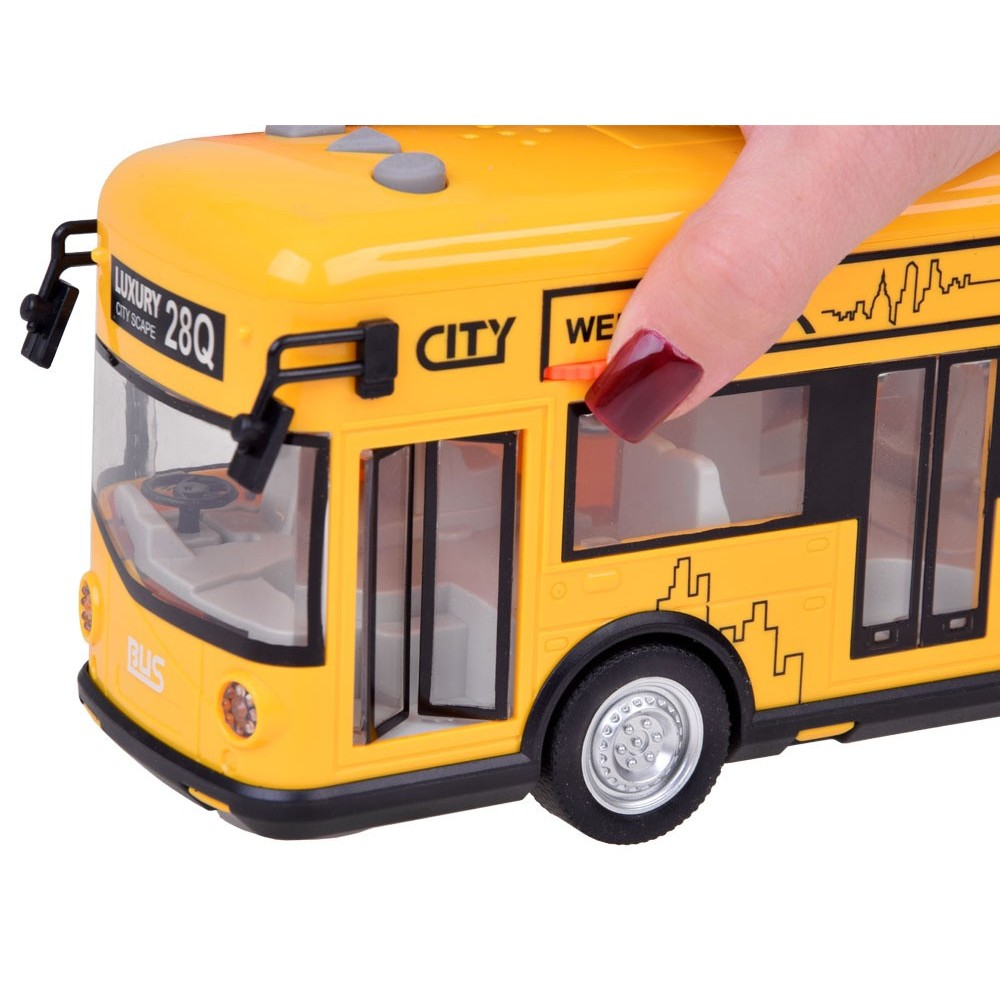 JOKO Autobus na batériek s otváracími dverami, svetlom a zvukom, žltý