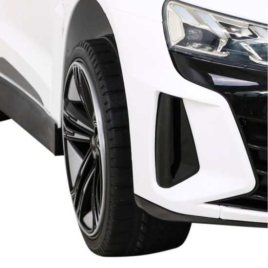 JOKO Elektrické autíčko Audi RS E-Tron GT 4x4, penové kolesá, kožené sedadlo, biele