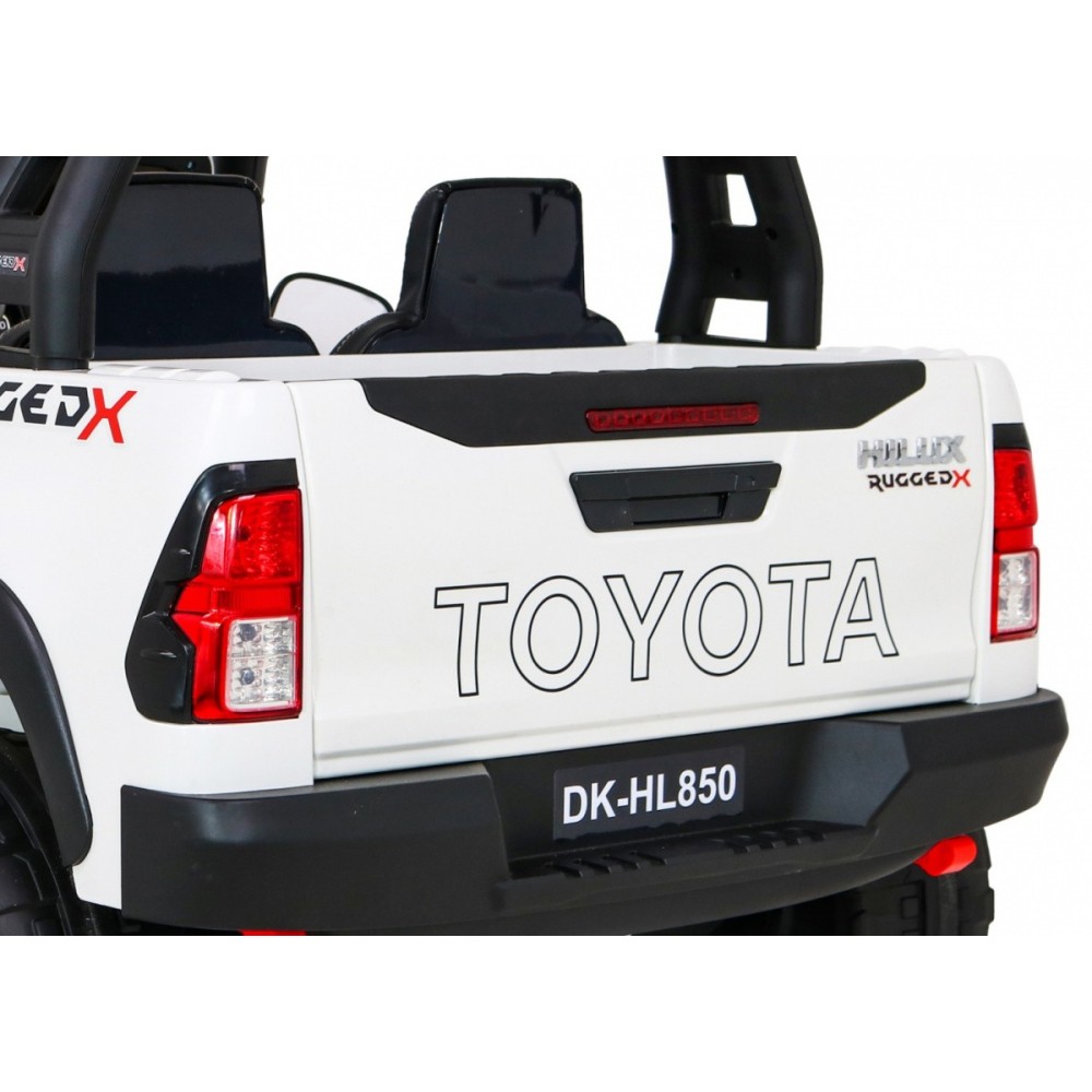 JOKO Elektrické autíčko Toyota Hillux 4x4, penové kolesá, Dvojmiestne kožené sedadlo, FM rádio, nosnosť 50kg, otvárací kufor, bi