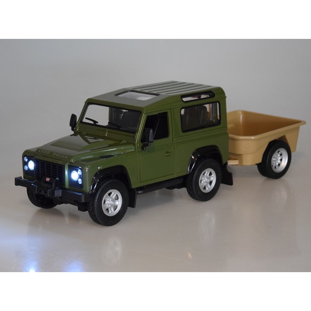 Rastar RC Auto Land Rover Defender s vlečkou na diaľkové ovládanie + LED svetlo, zelené