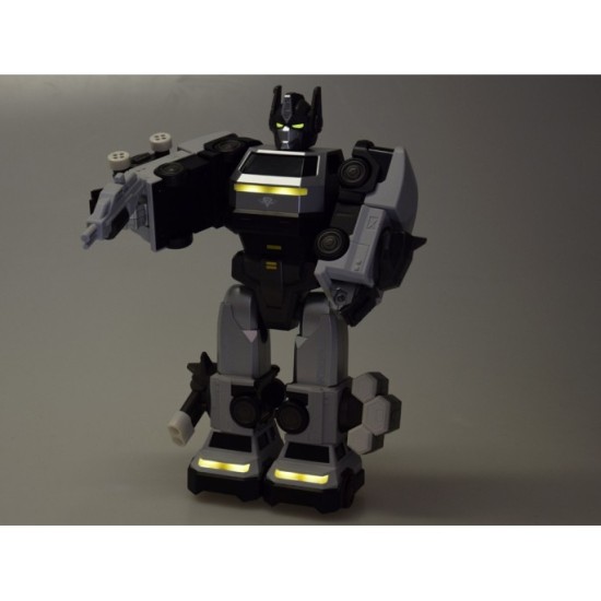 JOKO Transformer Figúrka Magnetický Robot 31cm 2v1 so svetlom na batérie, bielo-strieborný