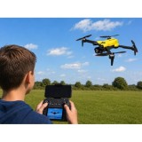 Drone with camera - remote-controlled quadrocopter + memory card RC0756