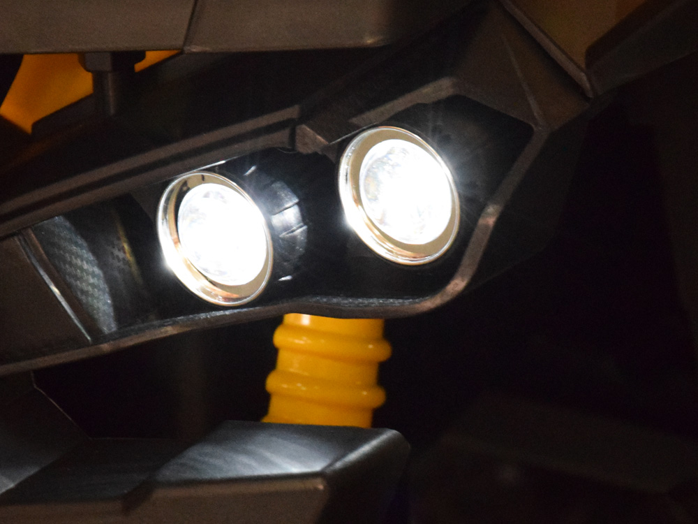 JOKO Elektrická štvorkolka ATV 4x4 s diaľkovým ovládaním, penové kolesá, kožené sedadlo, červená