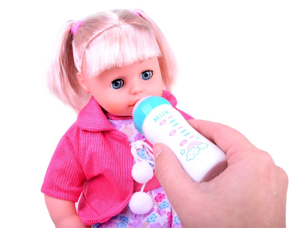 JOKO Interaktívna bábika 36cm, hovorí + fľaša na batérie + cumeľ, sukňa s kvietkami