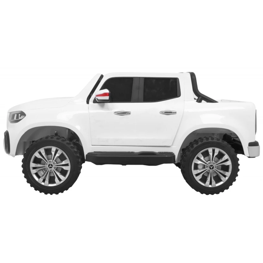 JOKO Elektrické autíčko Mercedes Benz X-Class, MP4 LCD panel, dvojmiestne, penové kolesá, kožené sedadlo, nosnosť 50kg, biele