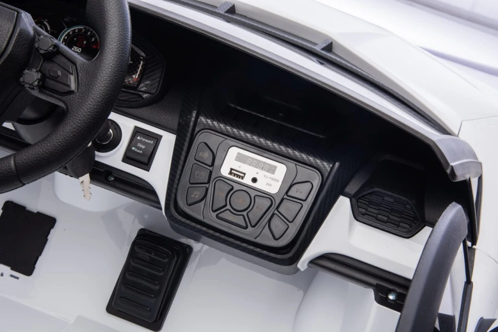 JOKO Elektrické autíčko Lamborghini Revuelto XL 4x4 24V, Dvojmiestne Kožené sedadlo, Penové kolesá, FM rádio, Nosnosť 60kg, biele