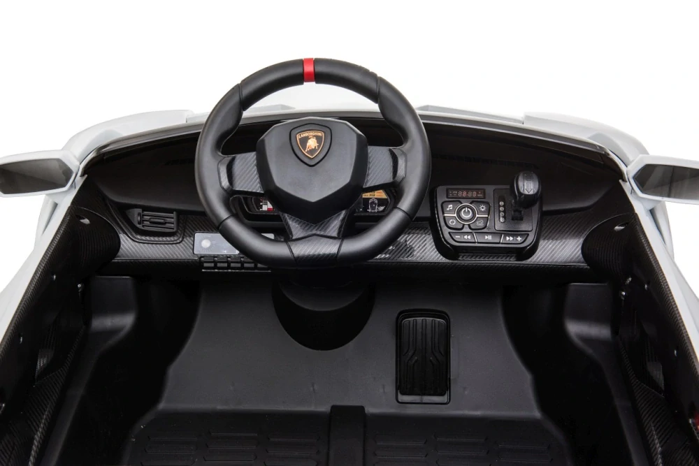 JOKO Elektrické autíčko Lamborghini Veneno 4x4, penové kolesá, kožené sedadlo, Efekt HOJDANIA, nosnosť 50kg, červené